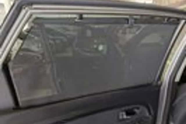 Kia Carens (2013) thumbnail 9