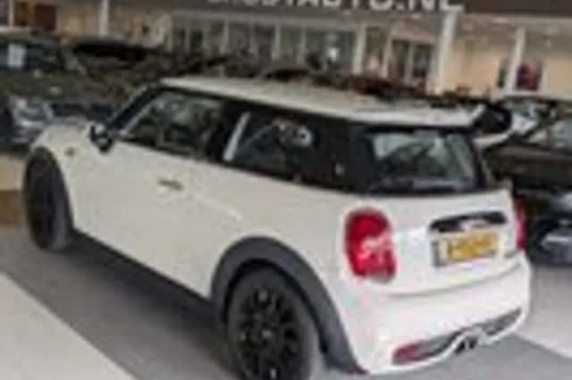 MINI Mini (2015) thumbnail 3