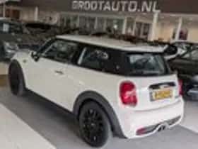 MINI Mini (2015) thumbnail 3