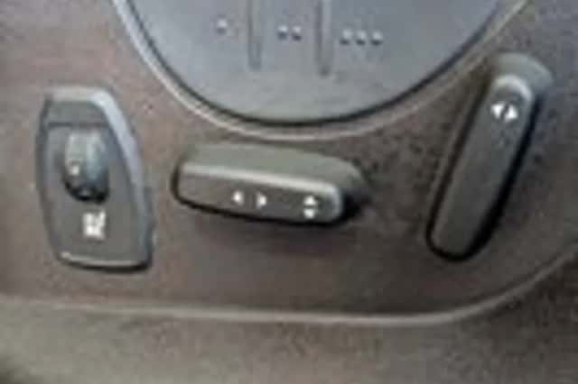 Renault Grand Scénic (2010) thumbnail 13