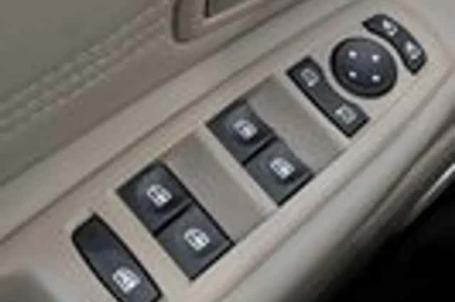 Renault Grand Scénic (2010) thumbnail 19