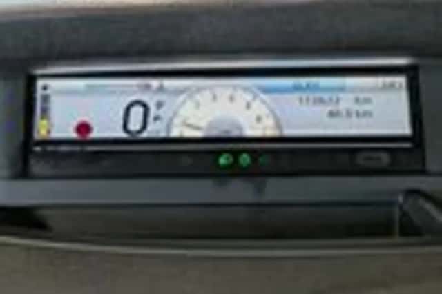 Renault Grand Scénic (2010) thumbnail 23