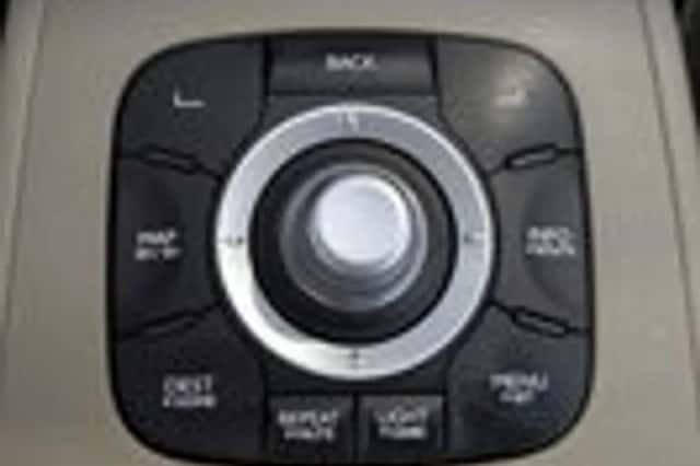 Renault Grand Scénic (2010) thumbnail 26
