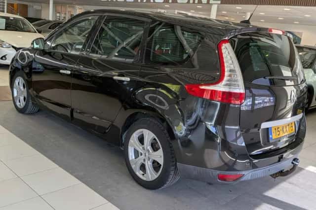 Renault Grand Scénic (2010) thumbnail 3