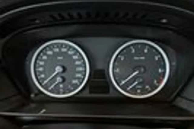 BMW 5-Serie (2004) thumbnail 11
