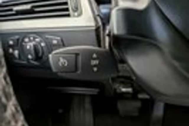 BMW 5-Serie (2004) thumbnail 14
