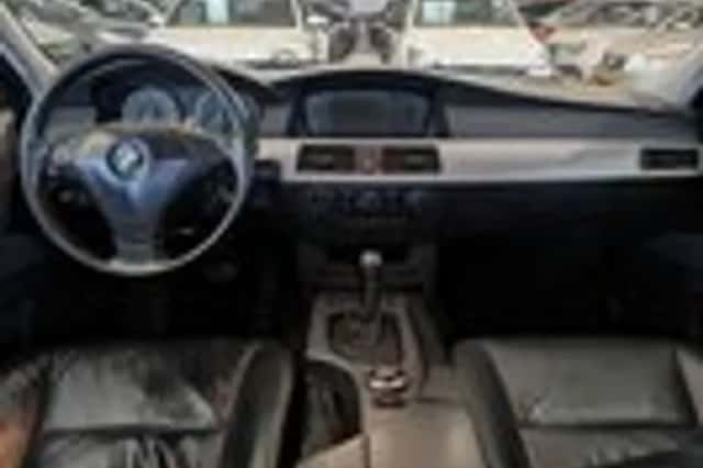 BMW 5-Serie (2004) thumbnail 9