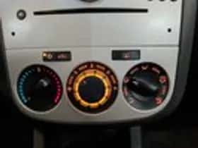 Opel Corsa (2007) thumbnail 14