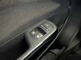 Opel Corsa (2007) thumbnail 17