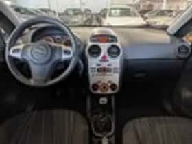 Opel Corsa (2007) thumbnail 9