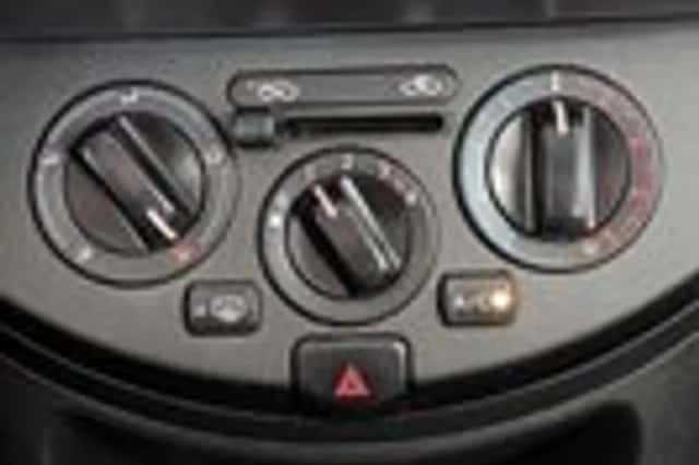 Nissan Note (2007) thumbnail 13