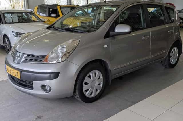 Nissan Note (2007) thumbnail 2