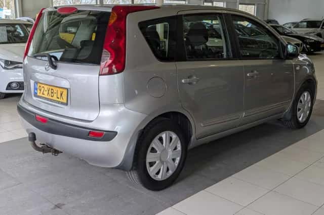 Nissan Note (2007) thumbnail 4
