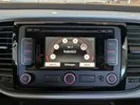 Volkswagen Beetle (2012) thumbnail 16
