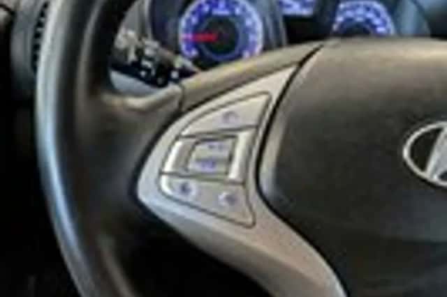 Hyundai ix20 (2011) thumbnail 12