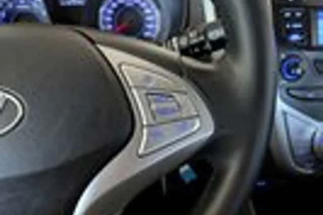 Hyundai ix20 (2011) thumbnail 13