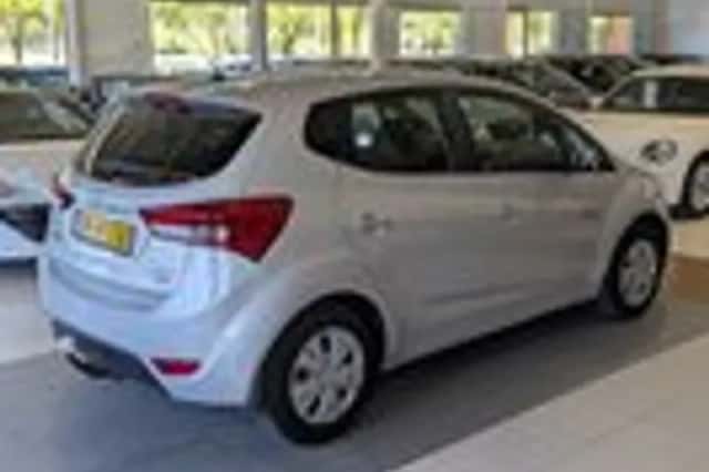 Hyundai ix20 (2011) thumbnail 4