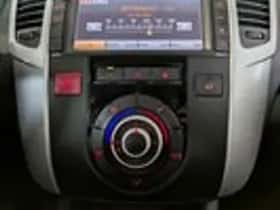 Kia Venga (2014) thumbnail 15