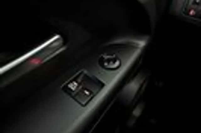 Kia Venga (2014) thumbnail 20