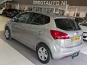 Kia Venga (2014) thumbnail 3
