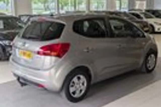 Kia Venga (2014) thumbnail 4