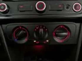 Volkswagen Polo (2012) thumbnail 12
