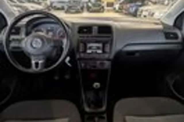 Volkswagen Polo (2012) thumbnail 9