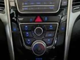 Hyundai i30 (2012) thumbnail 14