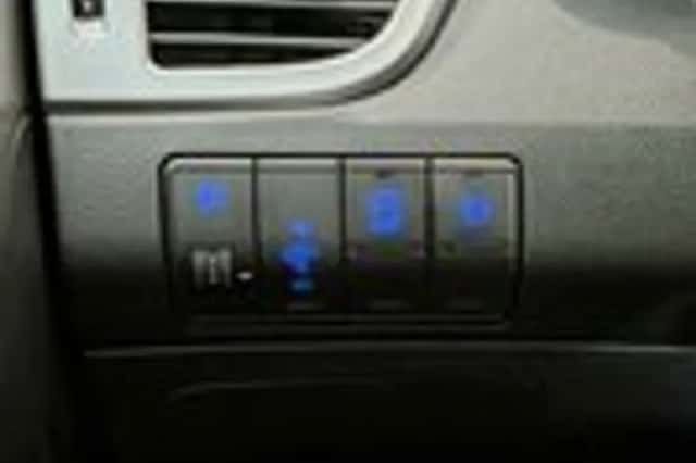 Hyundai i30 (2012) thumbnail 16