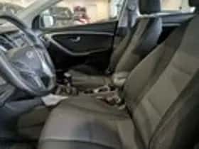 Hyundai i30 (2012) thumbnail 6
