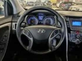 Hyundai i30 (2012) thumbnail 10