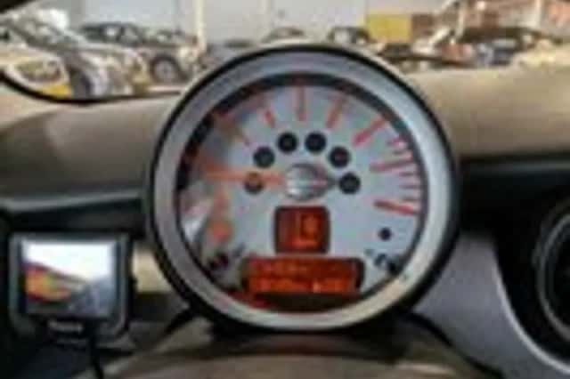 MINI Mini (2008) thumbnail 11