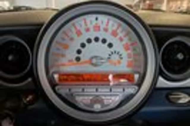 MINI Mini (2008) thumbnail 15