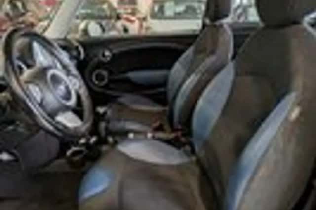 MINI Mini (2008) thumbnail 6