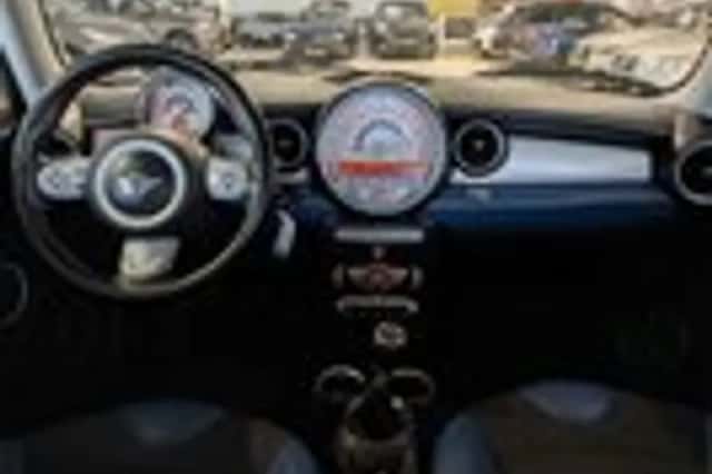 MINI Mini (2008) thumbnail 9