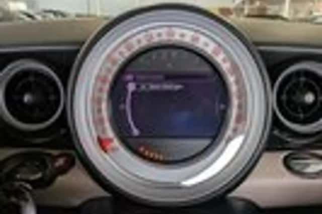 MINI Mini (2012) thumbnail 19