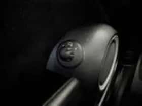 MINI Mini (2012) thumbnail 20