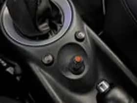MINI Mini (2012) thumbnail 21