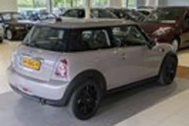 MINI Mini (2012) thumbnail 4