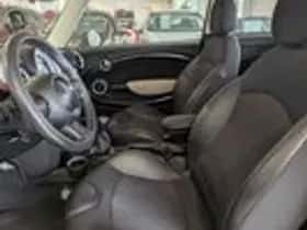 MINI Mini (2012) thumbnail 6