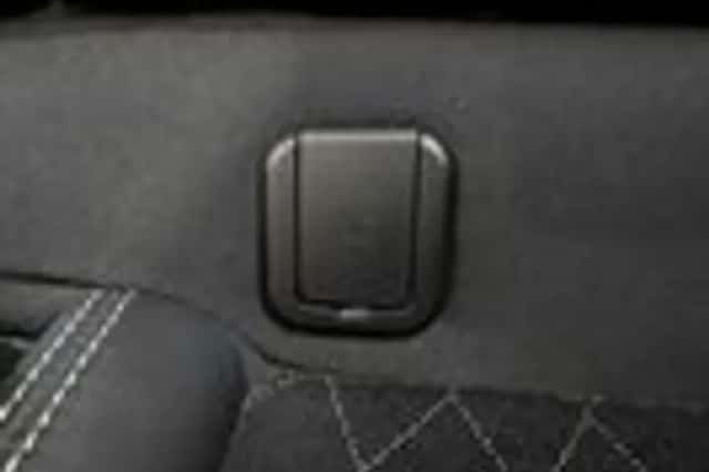 MINI Mini (2012) thumbnail 8