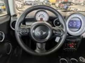 MINI Mini (2012) thumbnail 10