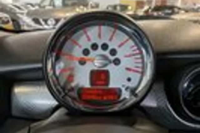 MINI Mini (2007) thumbnail 11