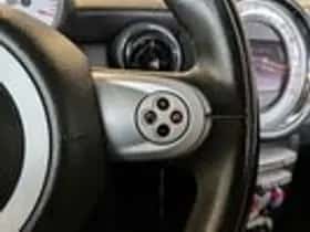 MINI Mini (2007) thumbnail 13