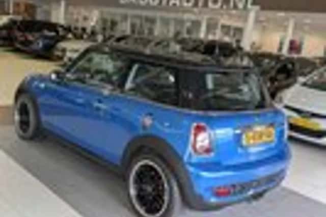 MINI Mini (2007) thumbnail 3