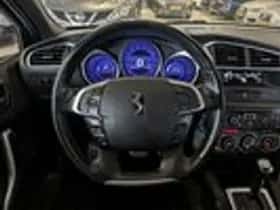 Citroën DS4 (2015) thumbnail 10