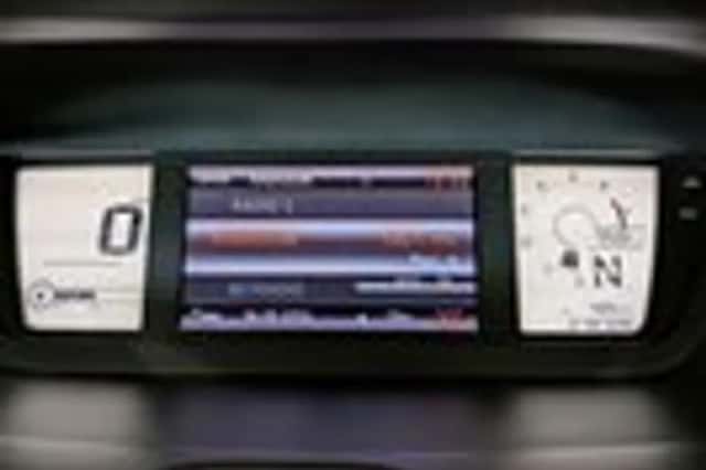 Citroën C4 Picasso (2011) thumbnail 19
