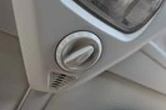 Citroën C4 Picasso (2011) thumbnail 26