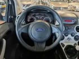 Ford Ka (2014) thumbnail 9