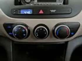 Hyundai i10 (2016) thumbnail 12